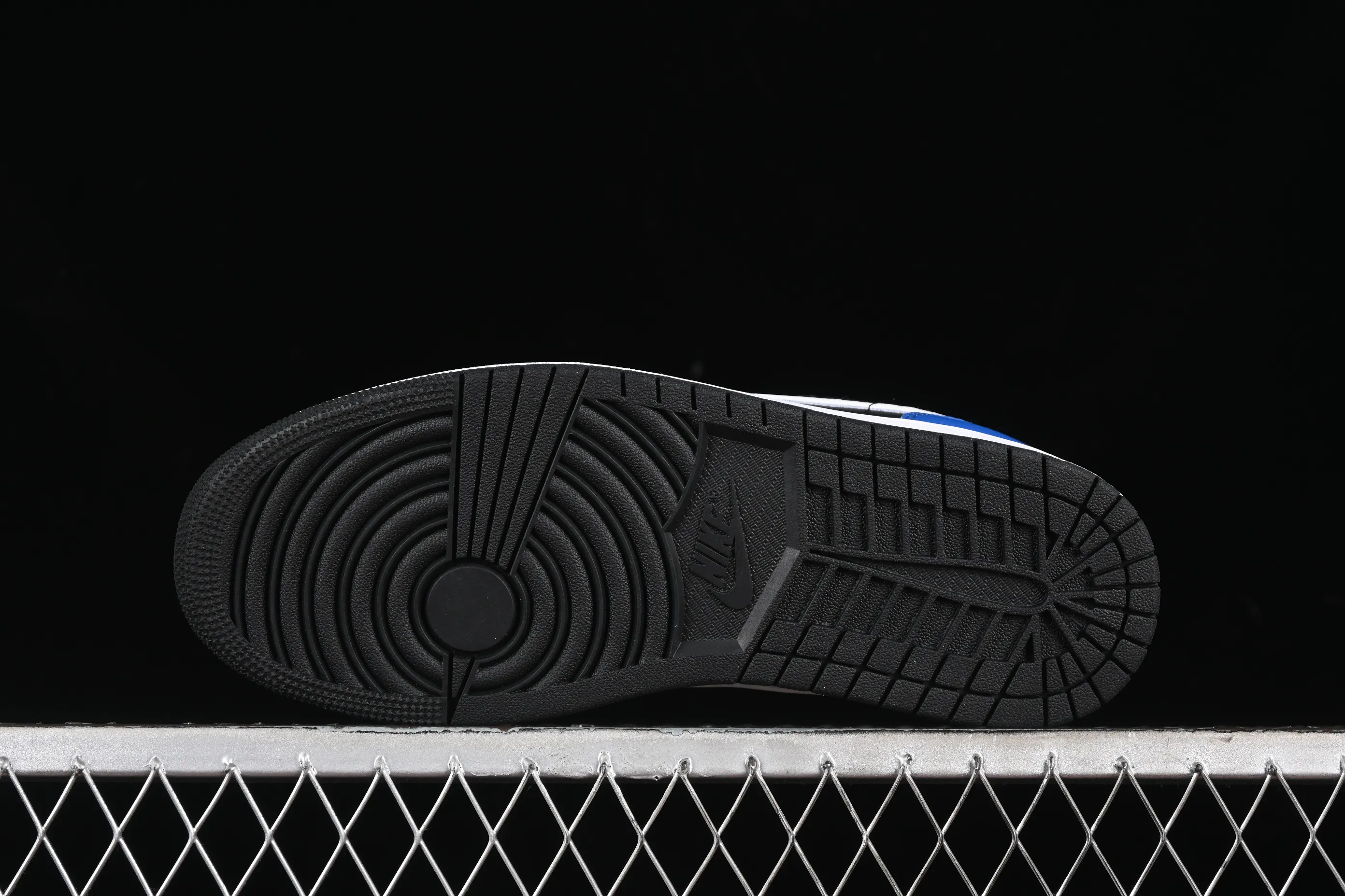 All categories Air Jordan Jordan series basketball shoes Air Jordan 1 Low Air Jordan 1 Low AJ1 Joe 1 black and blue low-top retro basketball shoes 553558-042